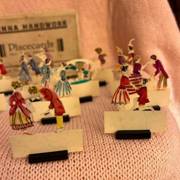 💕Vintage Vienna Handwork Placecard Set